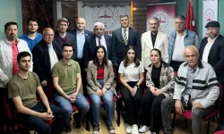 Doç. Dr. Ergül Halisçelik Adanalılar Derneği’nde