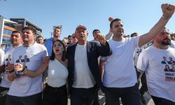 “BELEDİYE BAŞKANLARIMIZI BİR AN ÖNCE SERBEST BIRAKIN”