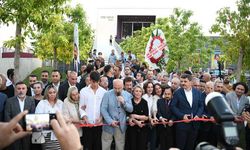 Milyonların Ferdi Babası Arabeskin Taçsız Kralı Ferdi Tayfur Adana'da Ölümsüzleşti