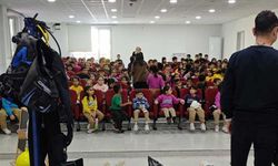 “Shore Projesi” Kapsamında Öğrencilere Balık Adam ile Söyleşiler