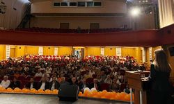 LÖSEV’İN İYİLEŞEN GENÇLERİNDEN UMUT DOLU SERGİ: ÇİÇEKLERİN ŞARKISI