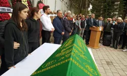 Adana’nın Nihat Ağabeyi, Düzenlenen Törenle Uğurlandı