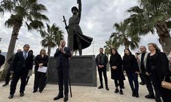 Başkan ‘Devrim Şehidi’ni Andı