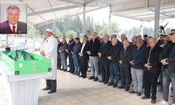 Adana Basını Bir Çınarını Daha Gözyaşlarıyla Uğurladı