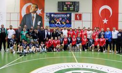 8 Üniversite, 11 Takım, Büyük Rekabet