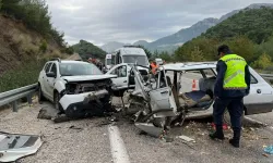 Feci Kaza: Yaralılar Var