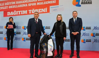 Büyükşehir’den 500 Okula Spor Malzemesi Desteği