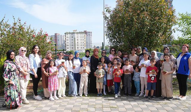 Çölyak Hastası Çocuklardan Annelerine Fidan Hediyesi