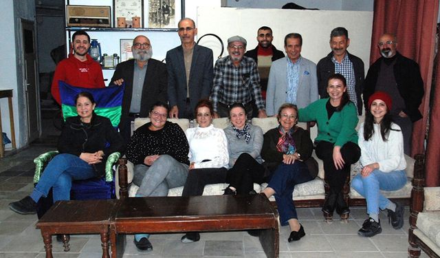 Adana Dost Oyuncular’ın acı günü