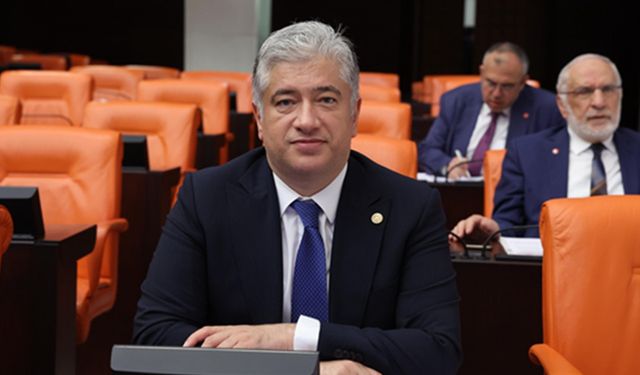 "Hikâyeyle Popülist Politikalar Uygular, Alkış Alırsınız Ama Gerçekler Farklıdır"