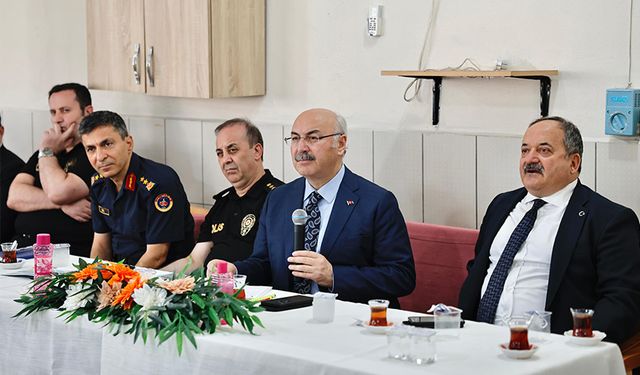 “Daha yaşanılası bir Adana’nın gayretindeyiz”
