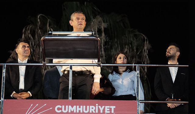 CHP Genel Başkanı Özel: 250 Bin Hemşehrin Sana Sahip Çıkıyor Zeydan Başkan