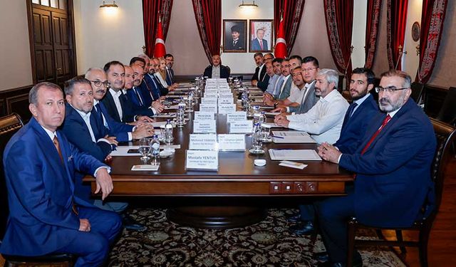 Vali Köşger:  Aile, Toplumumuzun En Temel Değeri