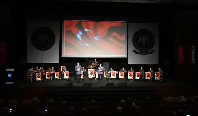 Akademi Armoni Orkestrası’ndan Adana’da 102. Yıl Cumhuriyet Coşkusu