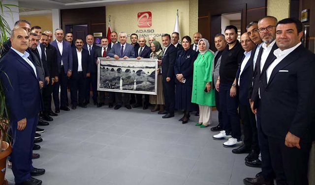 “Üreten Adana, Güçlü Türkiye İçin El Ele”