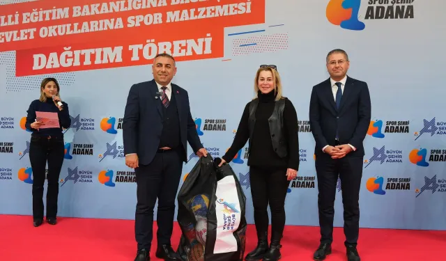 Büyükşehir’den 500 Okula Spor Malzemesi Desteği