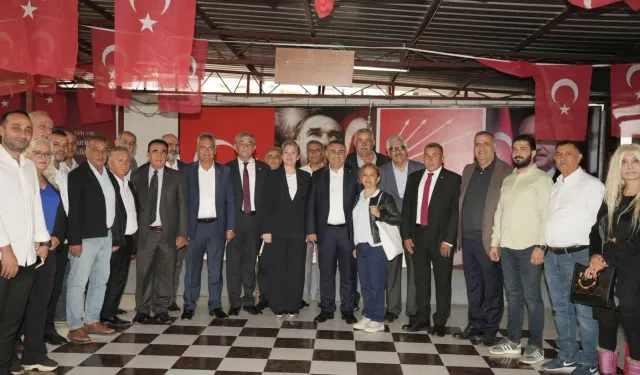 Seyhan'da CHP İlçe Örgütünden Muhtarlara Özel Resepsiyon