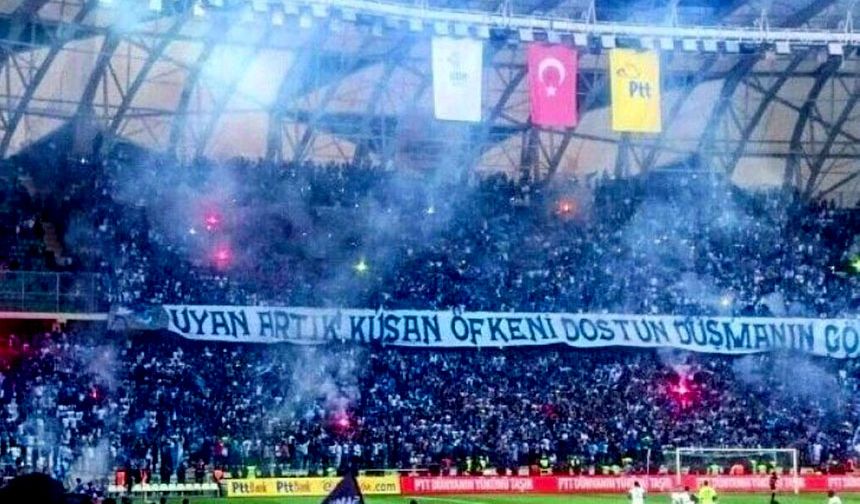 Başkan Karalar'a Adana Demirspor Taraftarından  "Otobüs" Tepkisi