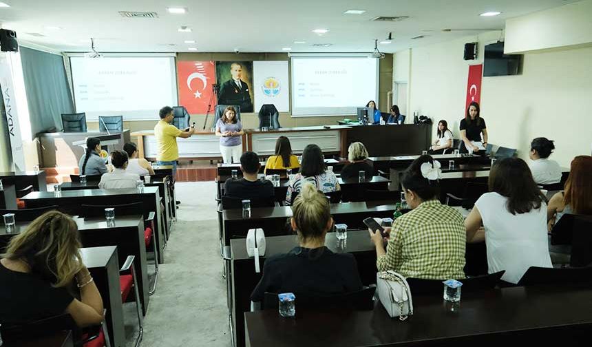 Adana Büyükşehir Belediyesi’nden Velilere Eğitim