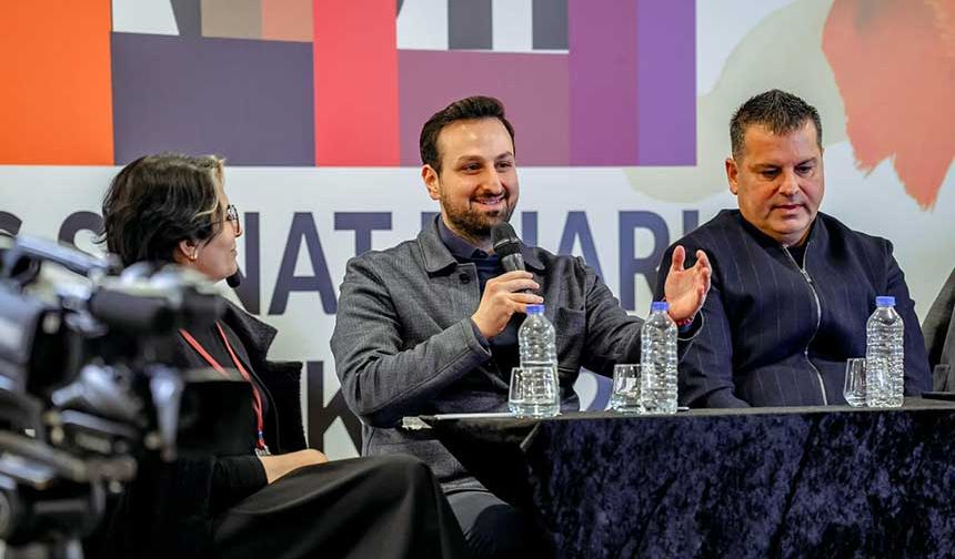 Adana’da İlk Çağdaş Sanat Fuarı Açıldı