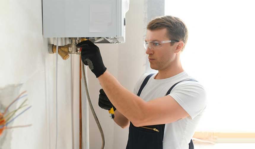 Aksa Doğalgaz Uyarıyor: Kış Gelmeden Kombi Ve Baca Bakımınızı Yaptırın