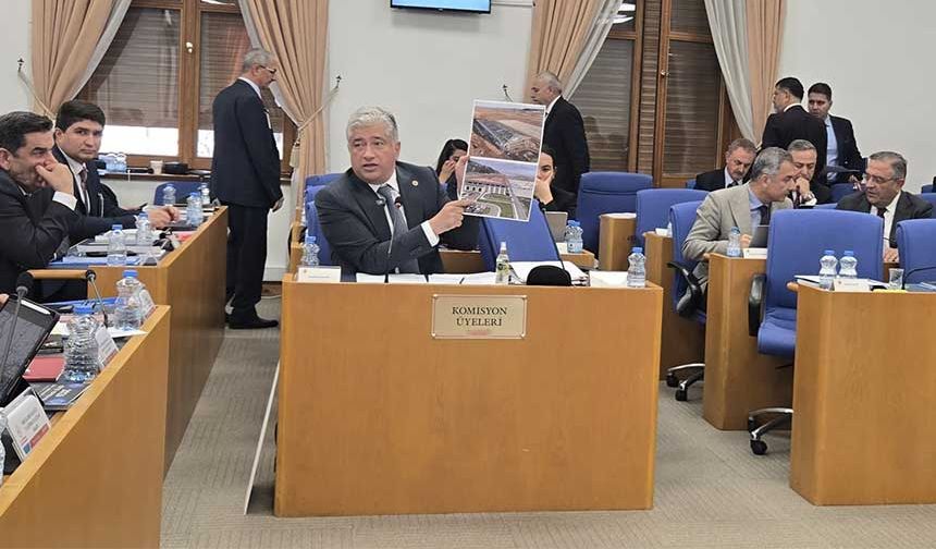 Kısacık’tan Bakan Uraloğlu’na Sert Çıkış: “Kozan–Feke–Saimbeyli–Tufanbeyli Yolu Acilen Duble Yol Olmalı”