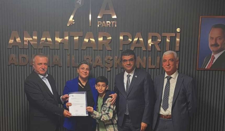 Sibel Çakmak Anahtar Parti Seyhan Kurucu İlçe Başkanı Olarak Atandı
