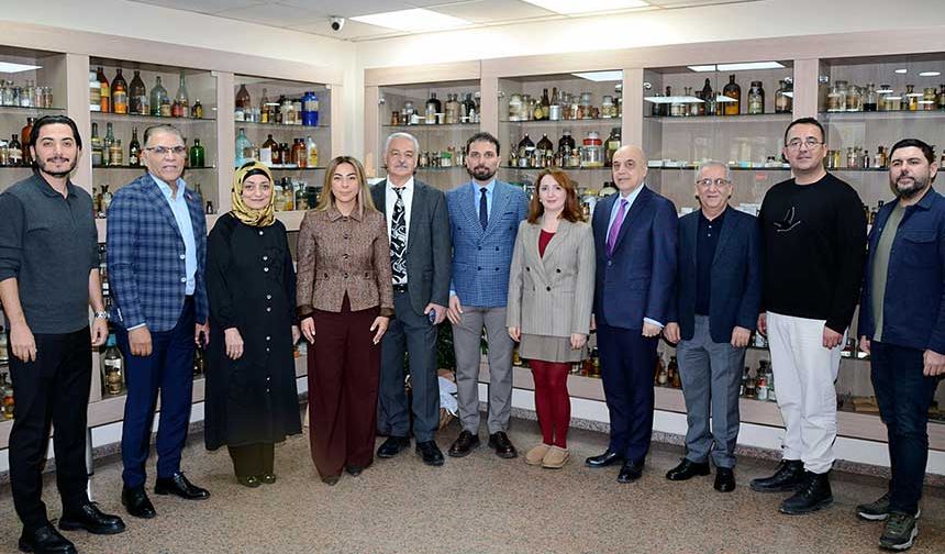 “DAYANIŞMA GÜÇLENDİRİR”