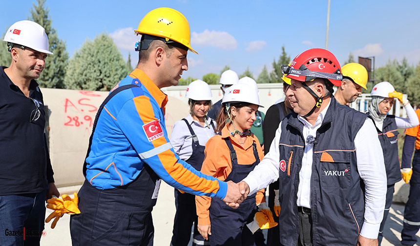 Yüreğir Belediyesi Arama Kurtarma Ekibine AFAD'tan Eğitim