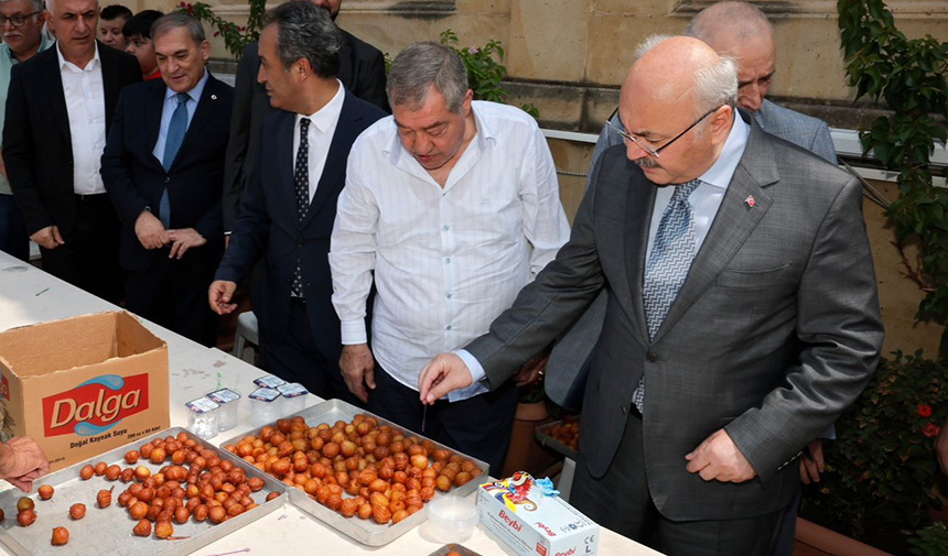 15 Temmuz Sehitleri Anildi 3
