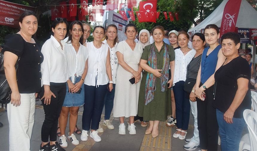 Chp Adana Kadin Kollari 2