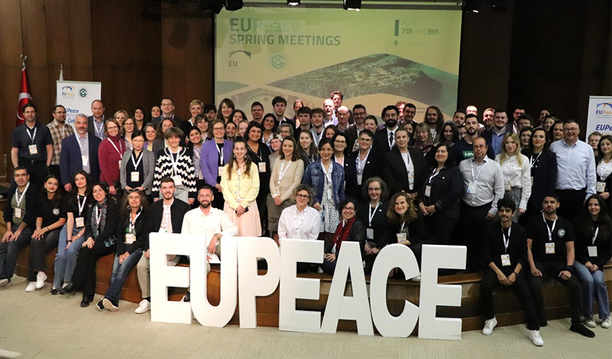 E U Peace 1