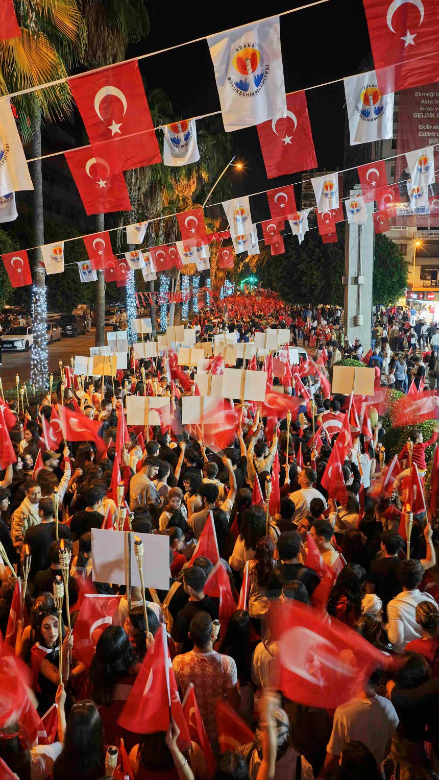 Adana Cumhuriyet Coskusu 7