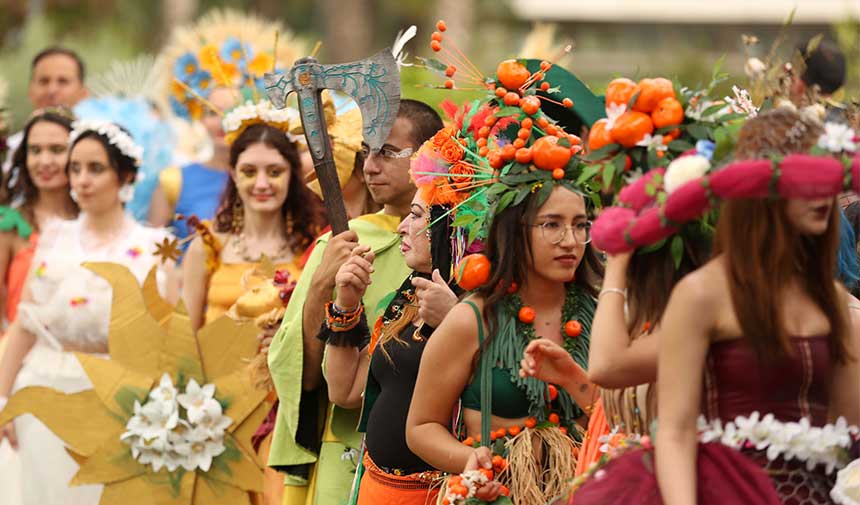 Nisan Da Adana Da Portakal Cicegi Karnavali 1