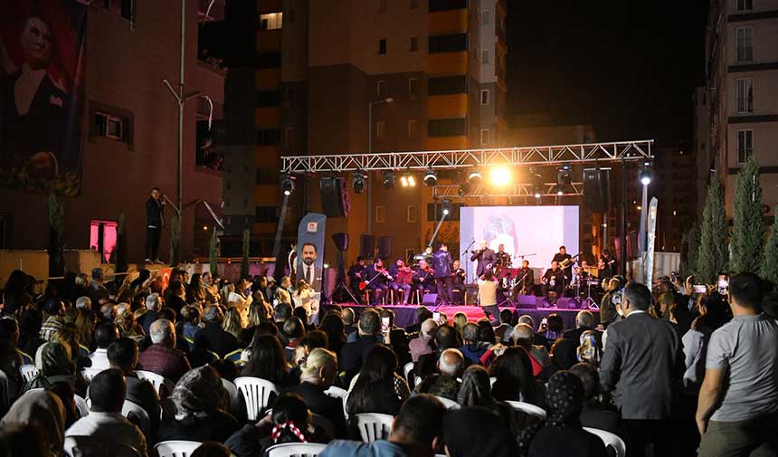 Saricamda Ogretmenler Gunu Kutlamasi 2