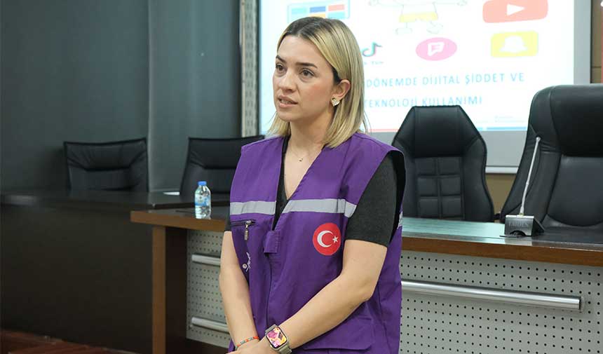 Velilere Yönelik Dijital Şiddet Eğitimi 2