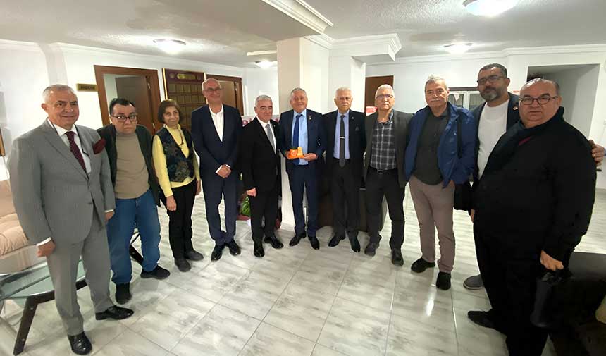 Adana Şair Ve Yazarlar Platformu (1)